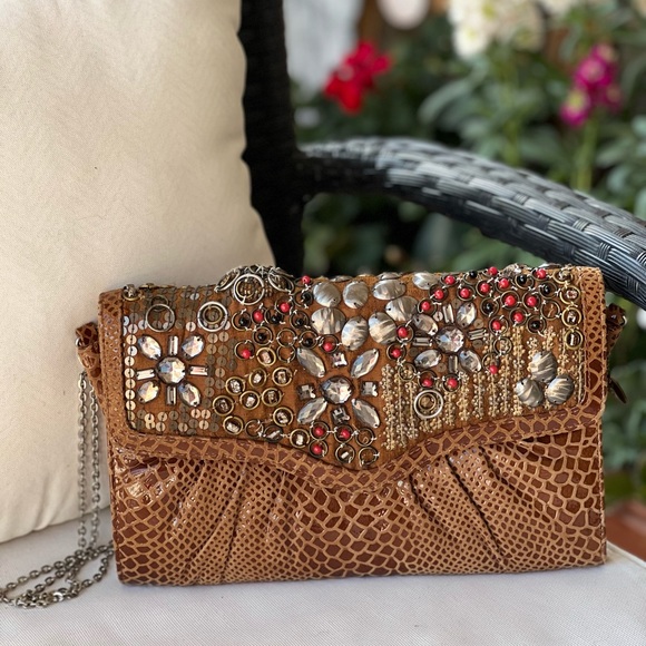 Mary Frances Beaded And Embellished Handbag - Picture 3 of 9